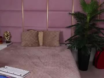 Freechat eleineblue on Chaturbate