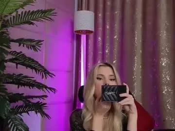 Freechat eleineblue on Chaturbate