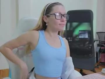 Freechat ellcrys on Chaturbate