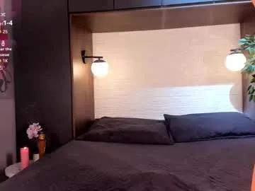 Freechat ema_luna_ on Chaturbate