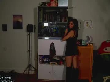 emmachoice — erotic oil tease and dress off at goal. blow my mind. [2961 tokens remaining]