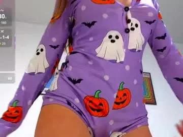 Freechat emmycb on Chaturbate