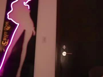 Freechat erikabee on Chaturbate