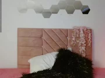 Freechat eternal_moonqs on Chaturbate