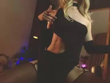 eva_quagmire on Chaturbate