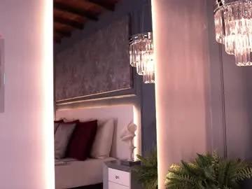 Freechat evamoretti on Chaturbate