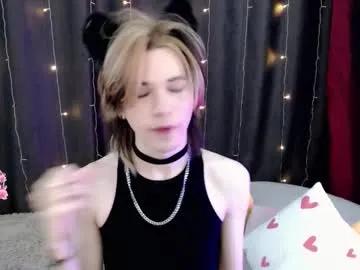 evan_reinhart — GOAL: every 10 tk spanks my ass hardly [25 tokens remaining] Nice to see you! <3 #new #18 #twink #lovense #anal #shaven #cum #goth #young