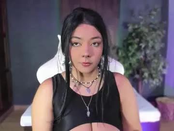 evelynaradia on Chaturbate 