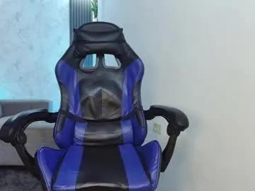 Freechat evessinn on Chaturbate