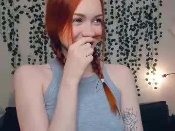 Away foxy_blush on Chaturbate