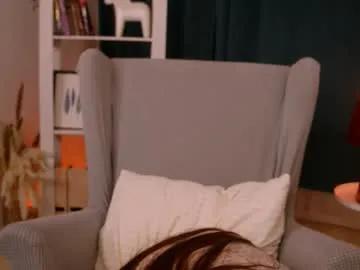 Freechat freckle_diyana on Chaturbate