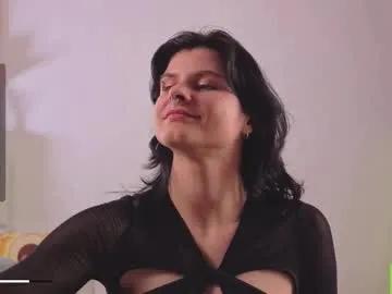 Freechat ginavontease on Chaturbate