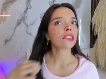 Freechat hannahill69 on Chaturbate