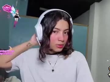 Freechat helia_n_amy on Chaturbate