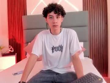 Freechat helios_obscuro on Chaturbate