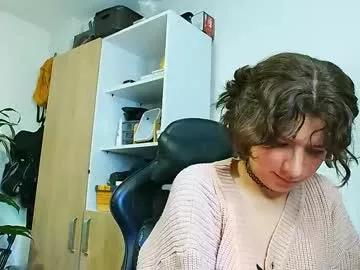 holly_and_honey_69 on Chaturbate 