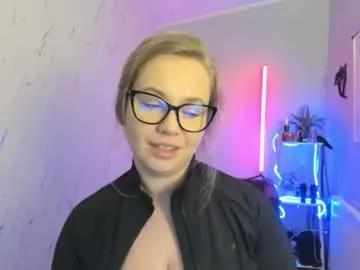 Chaturbate holly_bb95 is Freechat holly_bb95 — #lush #shortshorts #sexyblonde #glasses