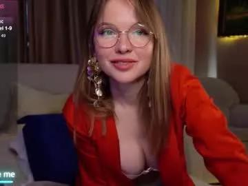 Freechat horny_svinka on Chaturbate