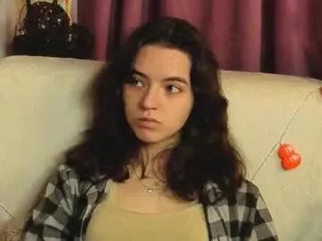 Freechat hortenciajenovese on Chaturbate