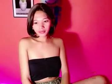 Freechat hotgirlronaxx on Chaturbate