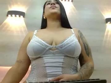 Freechat iamcarollvbna on Chaturbate