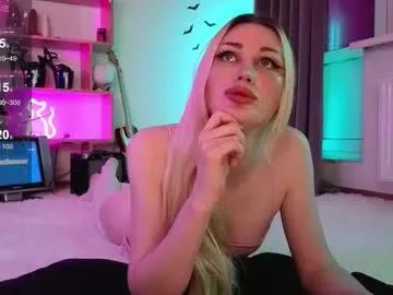 inchcaser — Spit on my tits [100 tokens left] #mistress #trans #cumshow #feet #anal