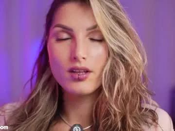 Freechat informal_ on Chaturbate