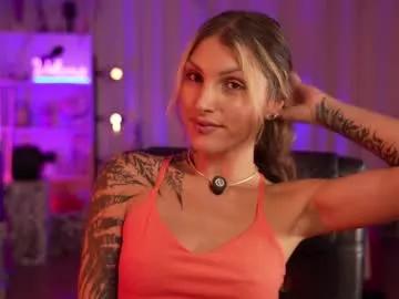 Freechat informal_ on Chaturbate