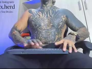 jaxxxonherd on Chaturbate 