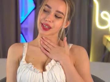 jjennnyy — GOAL: Give my fingers a taste with eye contact! | Hey, i'm Jenny! My fav patterns 120/160/444 tk! Boobs Wheel - 88 tk! Lush Wheel - 77 tk! #bigboobs #new # #18 #young #teen [15 tokens remaining]