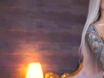 Private juicy_jessye on Chaturbate