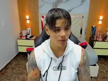 Freechat karolandluna on Chaturbate