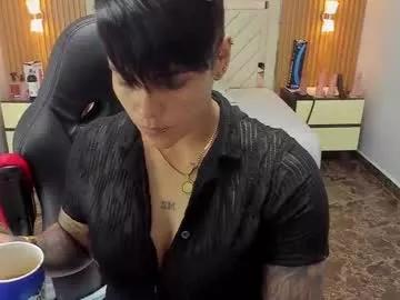 Freechat karolandluna on Chaturbate