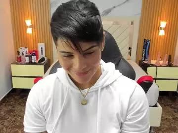 Freechat karolandluna on Chaturbate