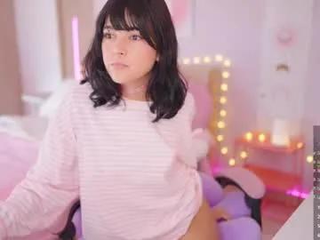 Freechat kittenmoon_ on Chaturbate