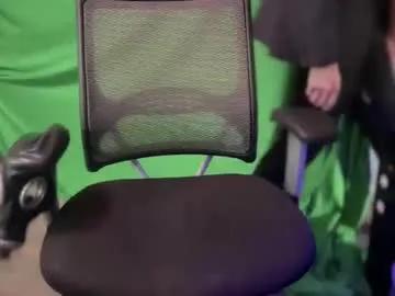 korruptedbymewmew on Chaturbate 