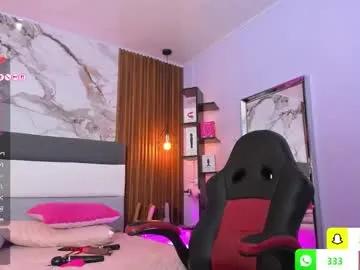 Freechat lia_roux1 on Chaturbate