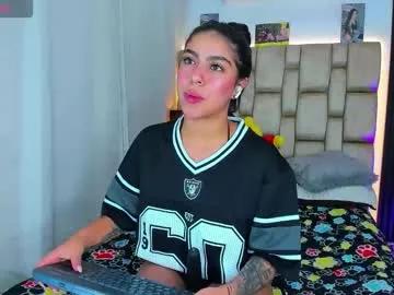 Freechat little__sophie18 on Chaturbate