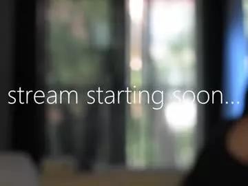 Freechat lizmreow on Chaturbate