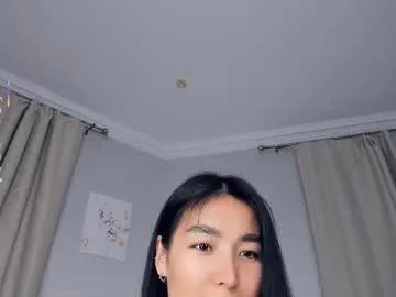 Freechat lora_lifelover on Chaturbate