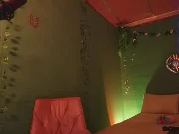 Freechat lucymagical on Chaturbate