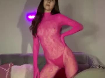 Freechat maroonaaa on Chaturbate