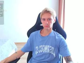 Freechat max_gen on Chaturbate