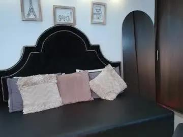 maxxicruz on Chaturbate 