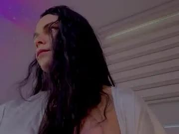 Freechat miavero on Chaturbate