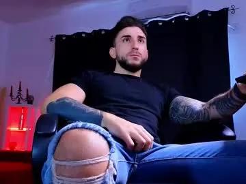 Freechat mightyaaron on Chaturbate