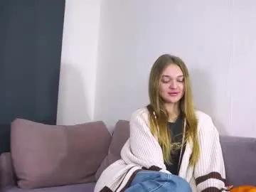 Freechat moirawenzinger on Chaturbate