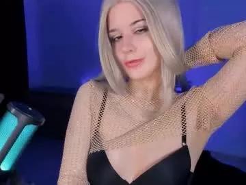 Freechat mollyposh on Chaturbate