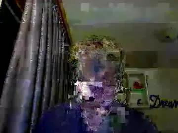 Freechat moms_little_monster on Chaturbate