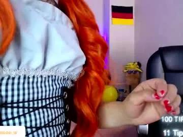 Freechat moon_water__ on Chaturbate